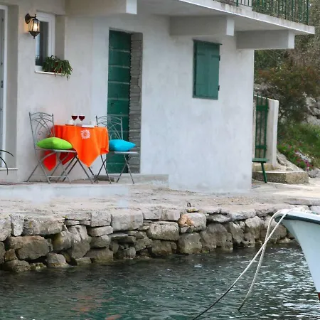 Pearl * Veliki Drvenik