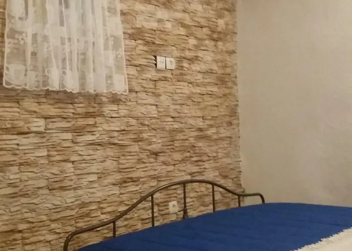 Pearl Veliki Drvenik