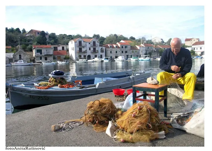 Pearl * Veliki Drvenik